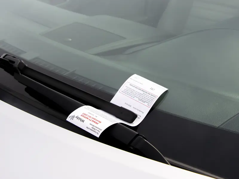 parking ticket on car windsheild